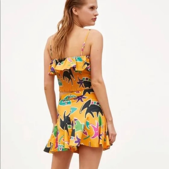 Zara Ruffled Tropical Crop Top - Picture 3 of 4